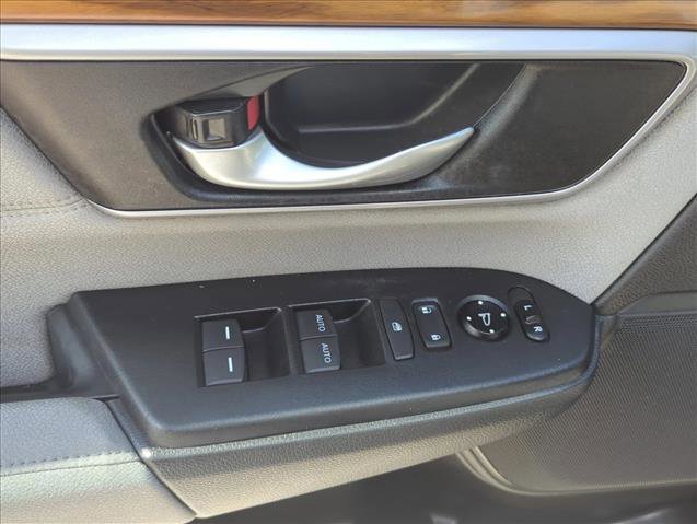 Used 2017 Honda CR-V EX image 12