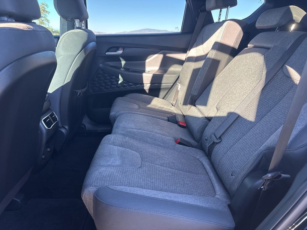 Used 2023 Hyundai Santa Fe SEL image 11