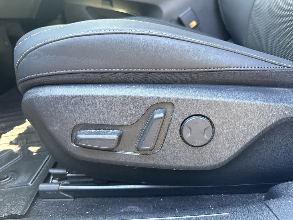 Used 2024 Kia EV6 Light RWD image 13