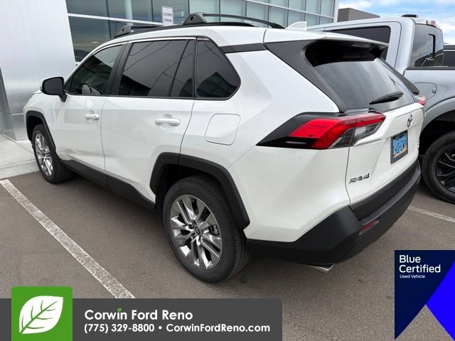 Used 2021 Toyota RAV4 XLE Premium AWD/4WD image 5