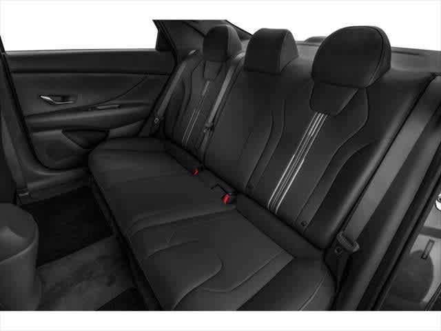 Used 2023 Hyundai Elantra SEL FWD image 9
