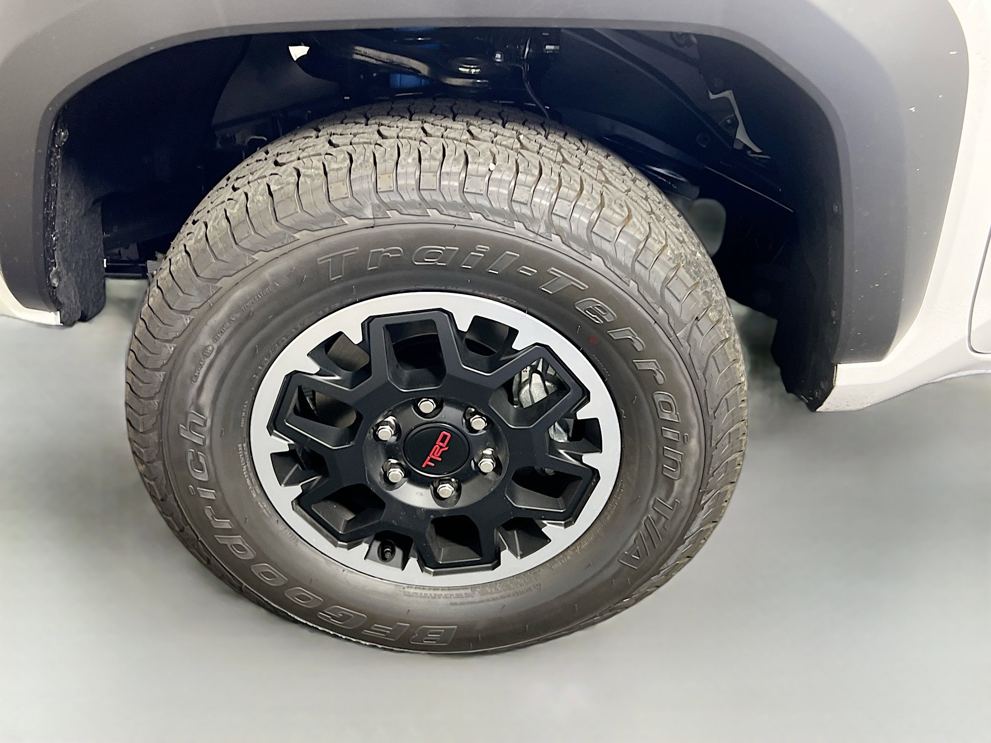 New 2025 Toyota Tacoma TRD Off-Road image 12