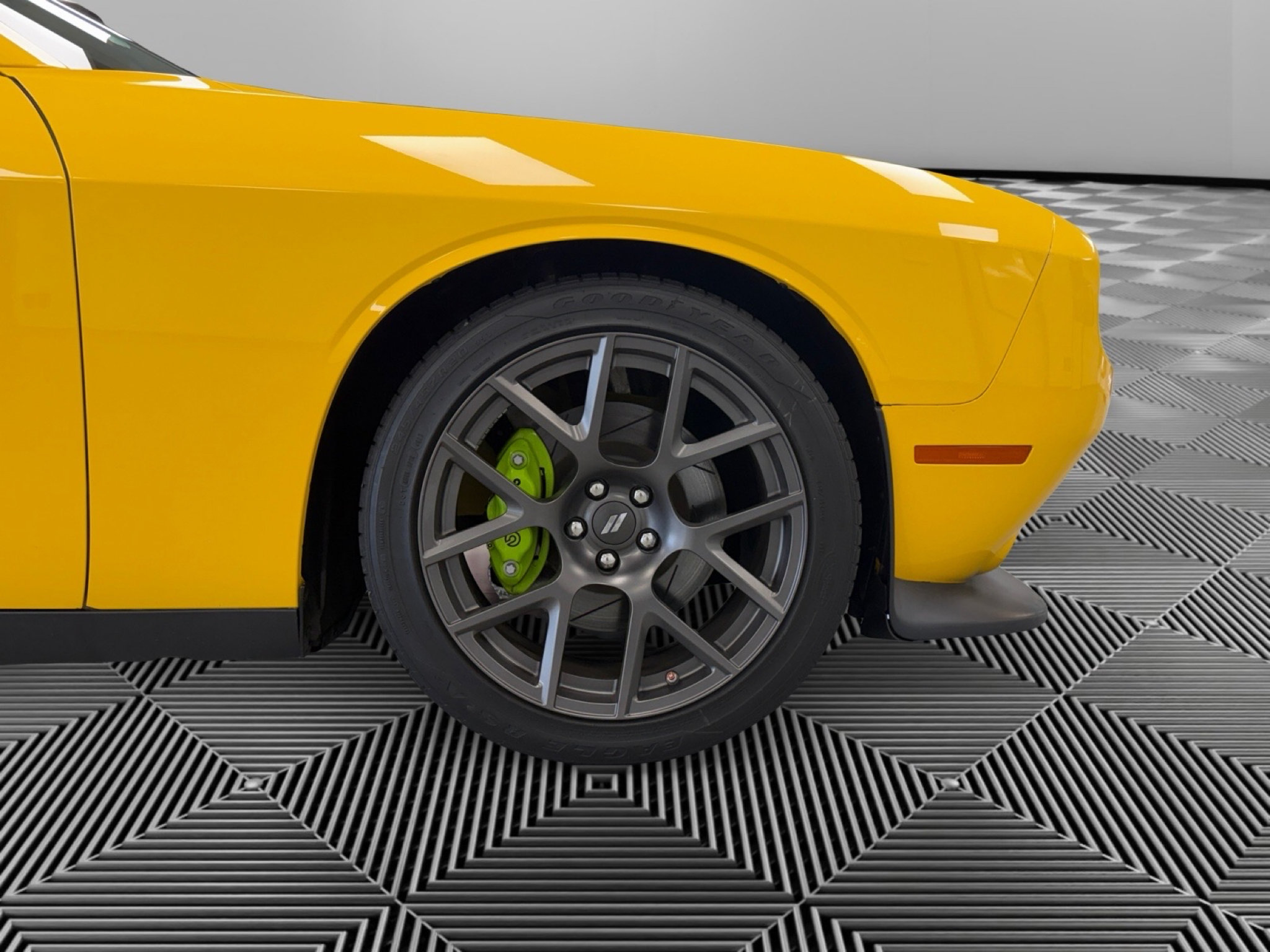 Used 2018 Dodge Challenger R/T Scat Pack RWD image 10
