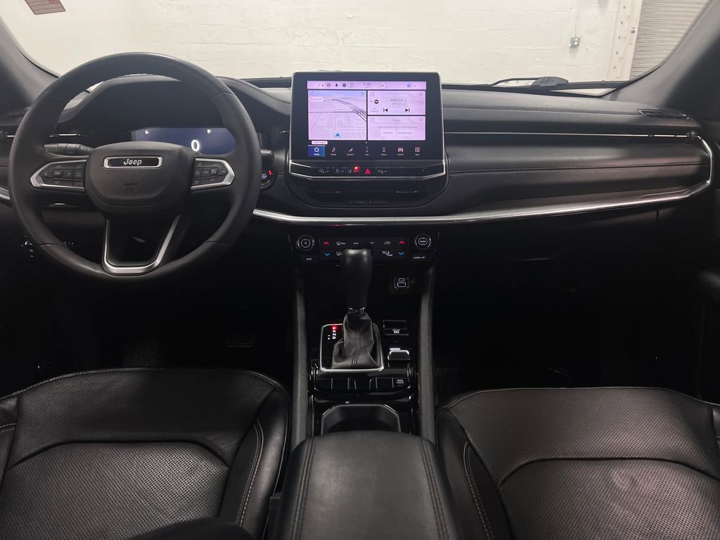 Used 2023 Jeep Compass High Altitude AWD/4WD image 15