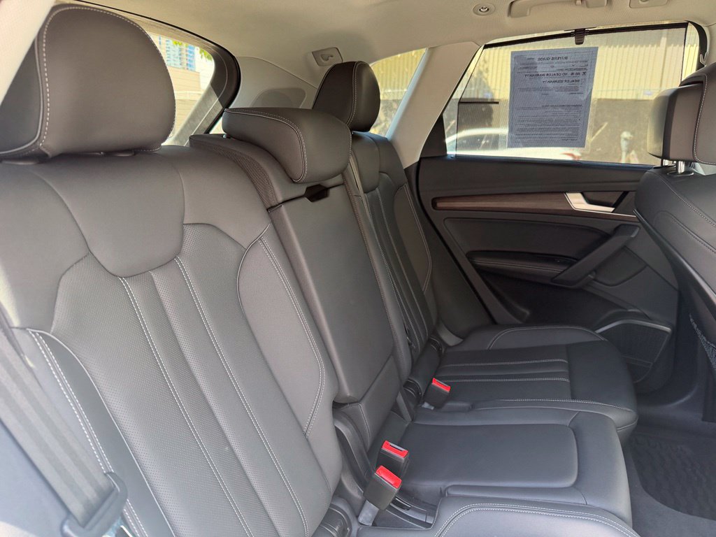 Used 2021 Audi Q5 Prestige AWD/4WD image 17