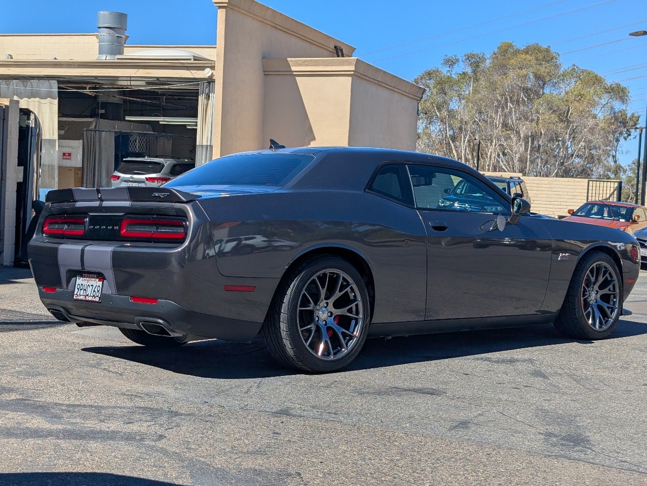 Used 2016 Dodge Challenger SRT w/ Technology Group RWD image 13