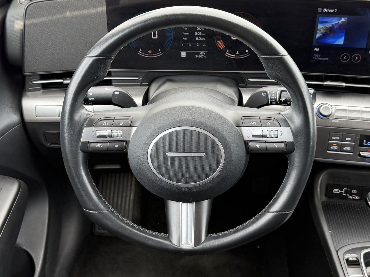 Used 2025 Hyundai Kona SEL FWD image 12