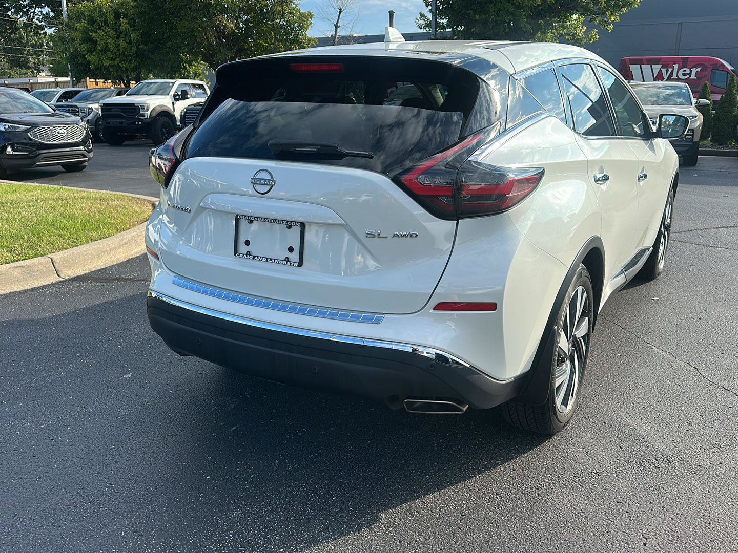 Used 2024 Nissan Murano SL AWD/4WD image 4