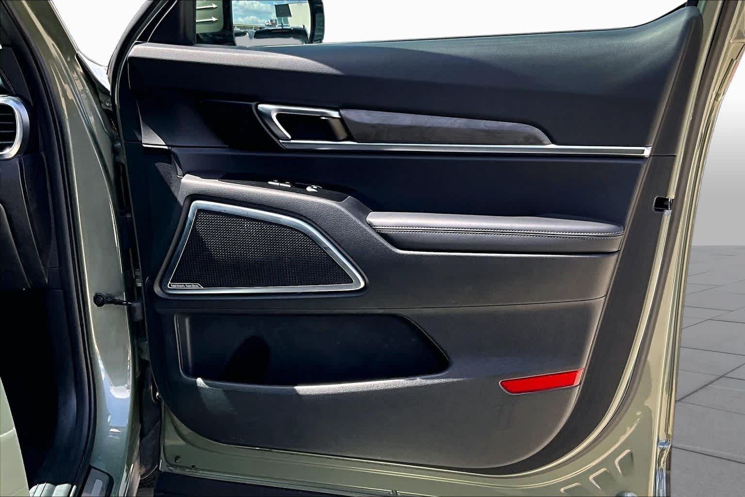 Certified 2024 Kia Telluride SX X-Pro AWD/4WD image 21