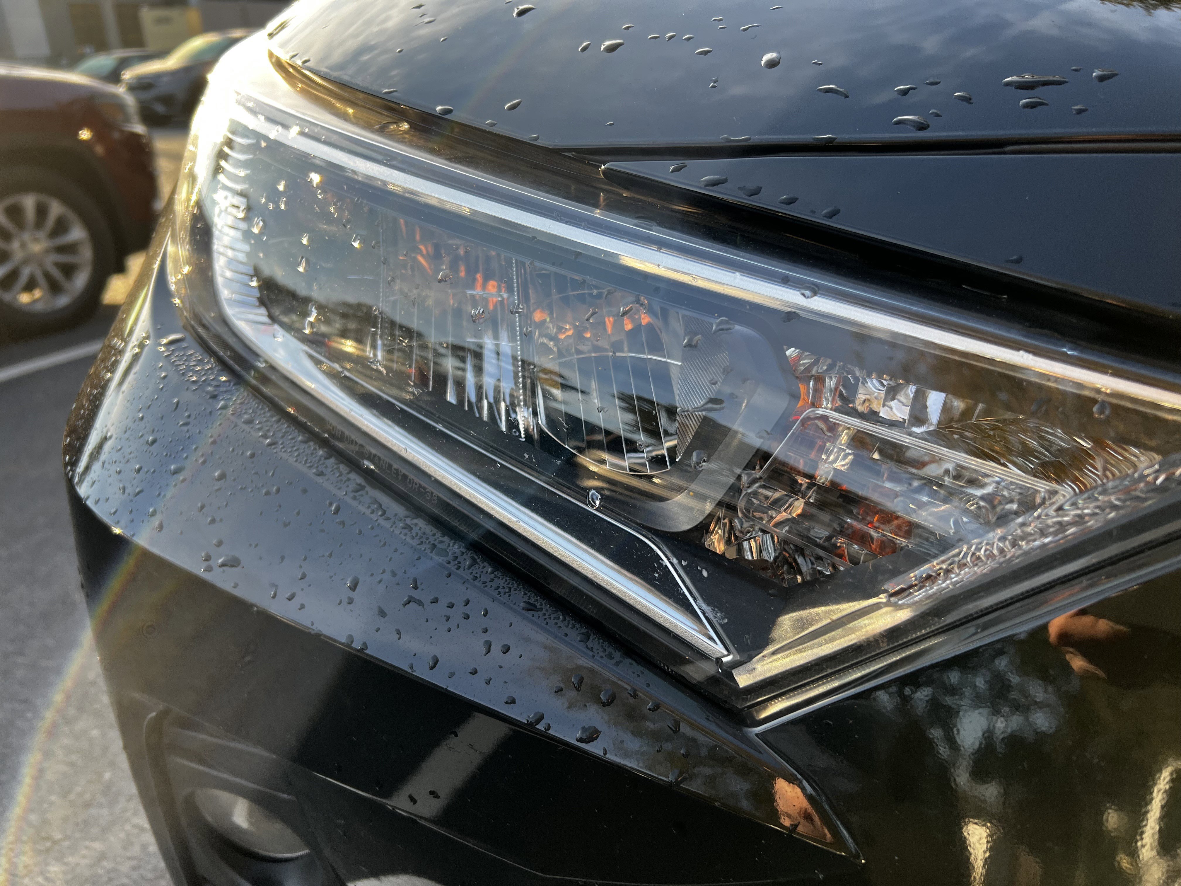 Used 2020 Toyota RAV4 XLE Premium image 12