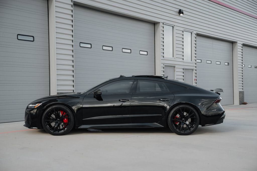 Used 2021 Audi RS 7 Sportback w/ RS 7 Executive Package image 22