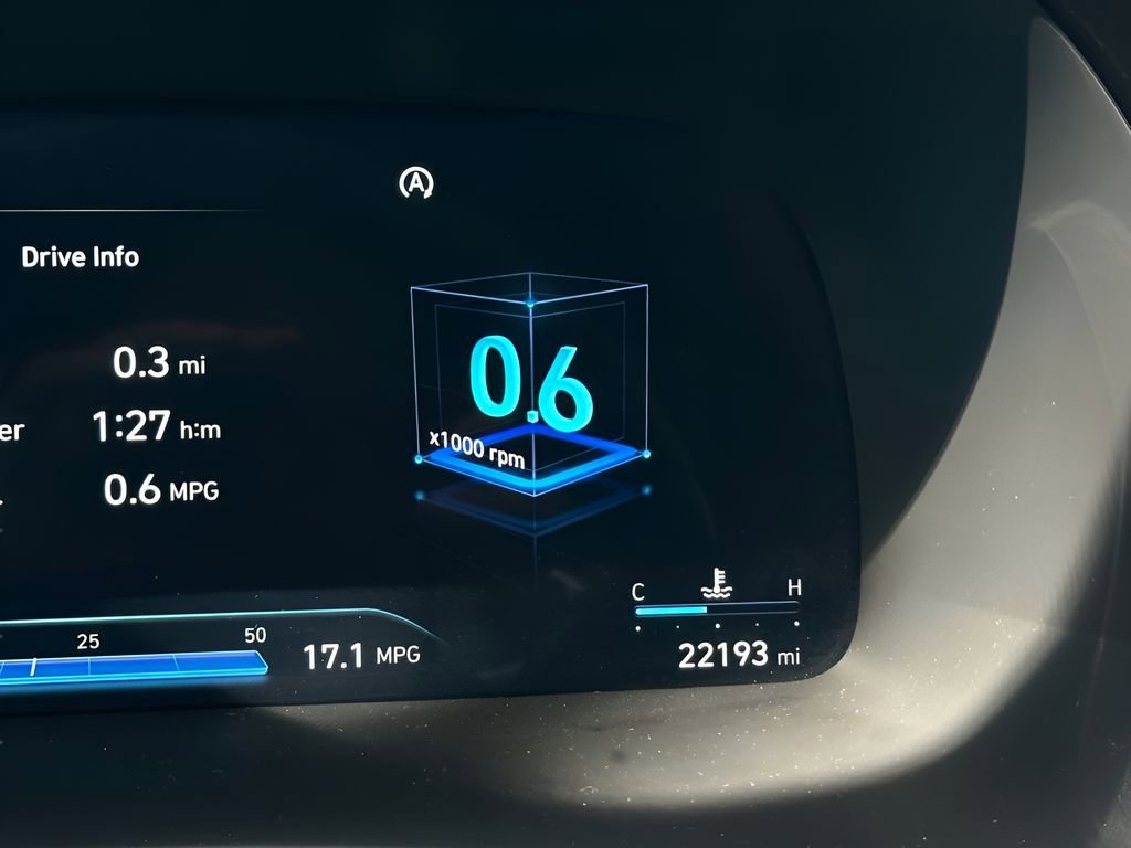 Used 2024 Hyundai Palisade Calligraphy image 11