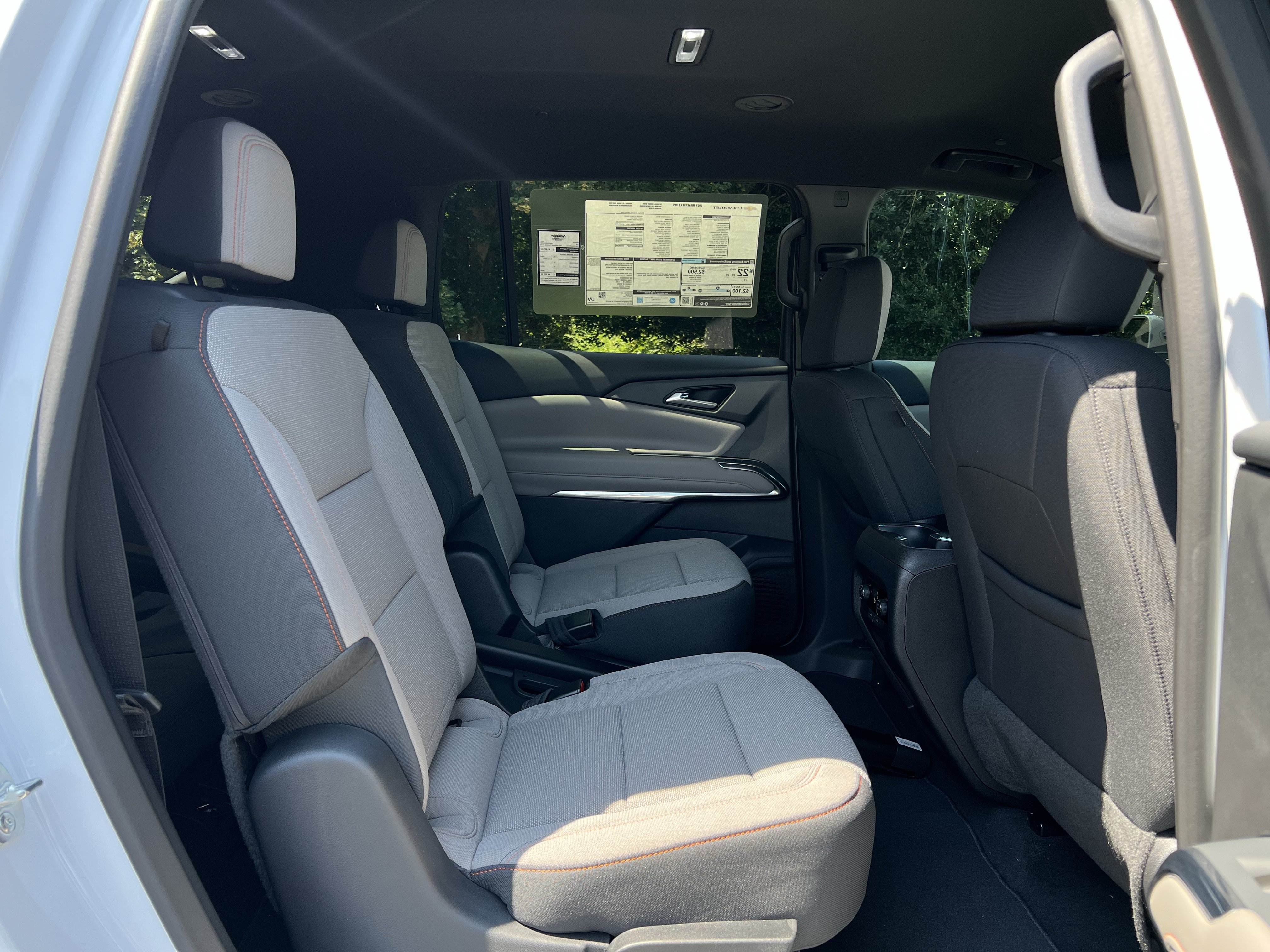 New 2027 Chevrolet Traverse LT FWD image 32