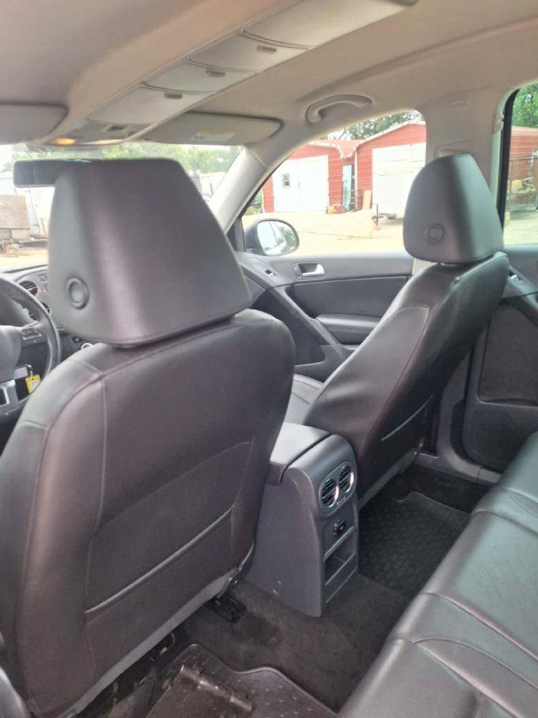 Used 2013 Volkswagen Tiguan S AWD/4WD image 15