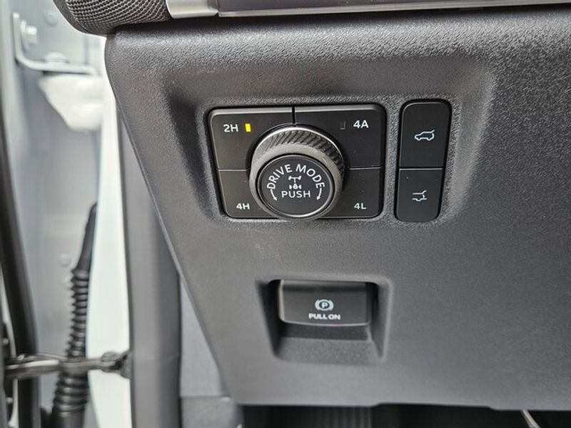 New 2025 Ford Expedition Tremor AWD/4WD image 27