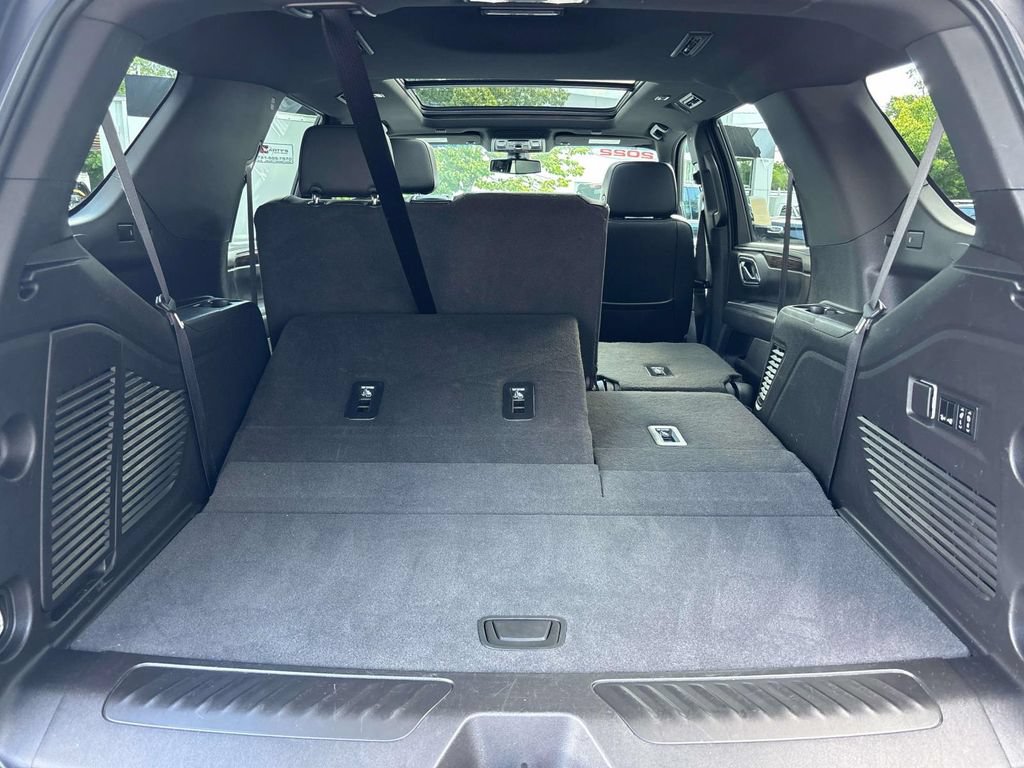 Used 2022 Chevrolet Tahoe LT w/ LT Signature Plus Package AWD/4WD image 19