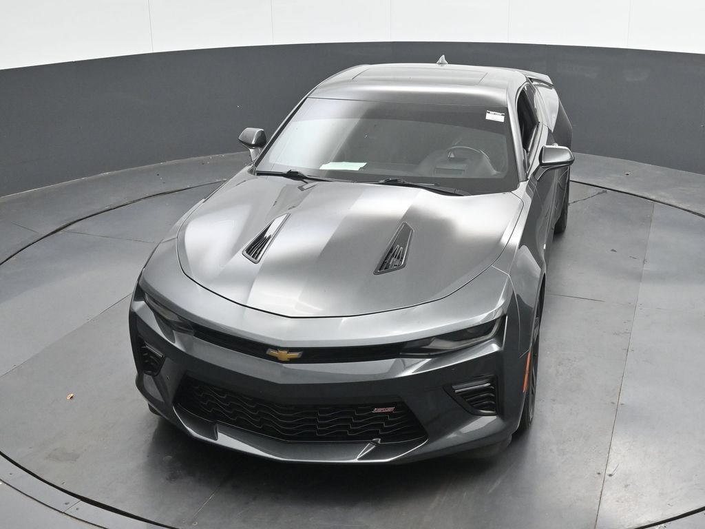 Used 2016 Chevrolet Camaro SS RWD image 36