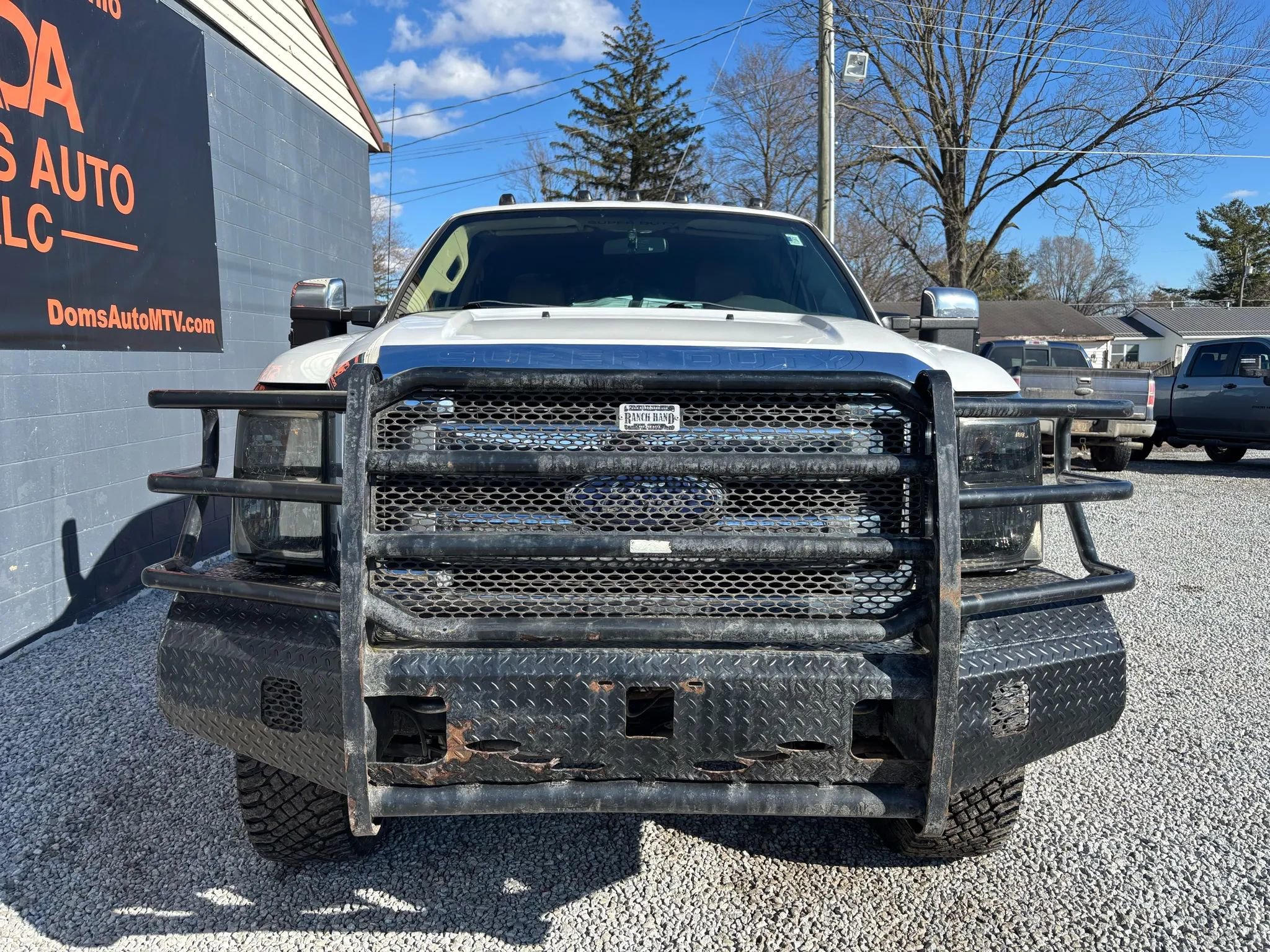 Used 2014 Ford F250 Lariat w/ Lariat Chrome Package image 10