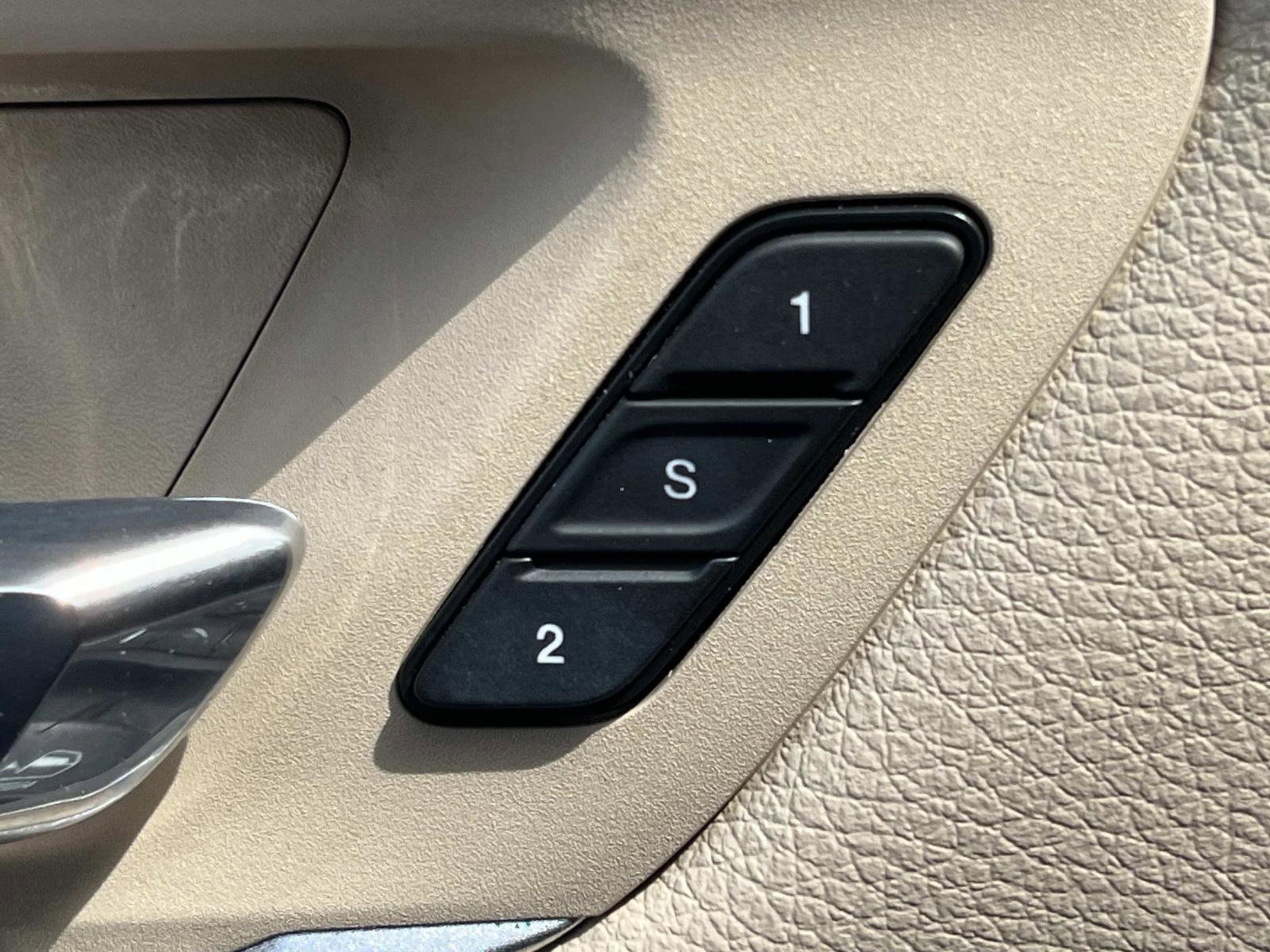 Used 2022 RAM 1500 Laramie AWD/4WD image 26