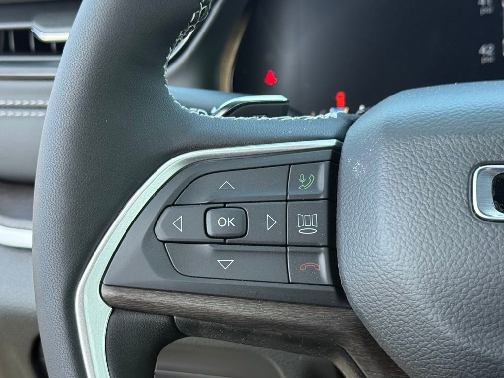 New 2026 Jeep Grand Cherokee L 4WD image 23