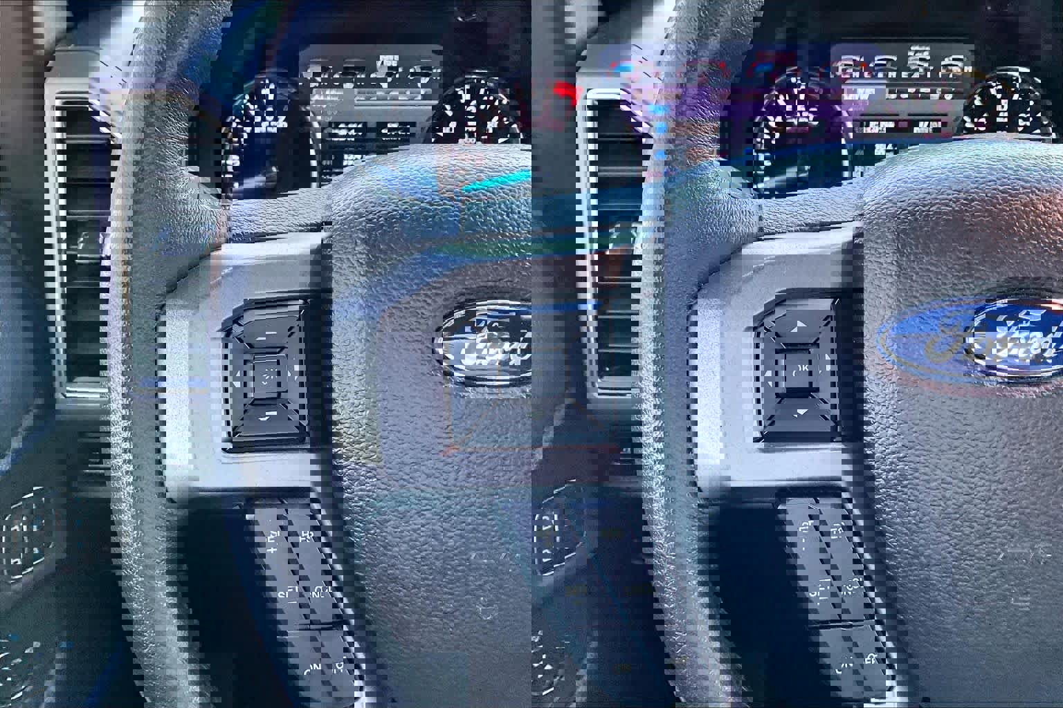 Used 2021 Ford Expedition XLT image 18