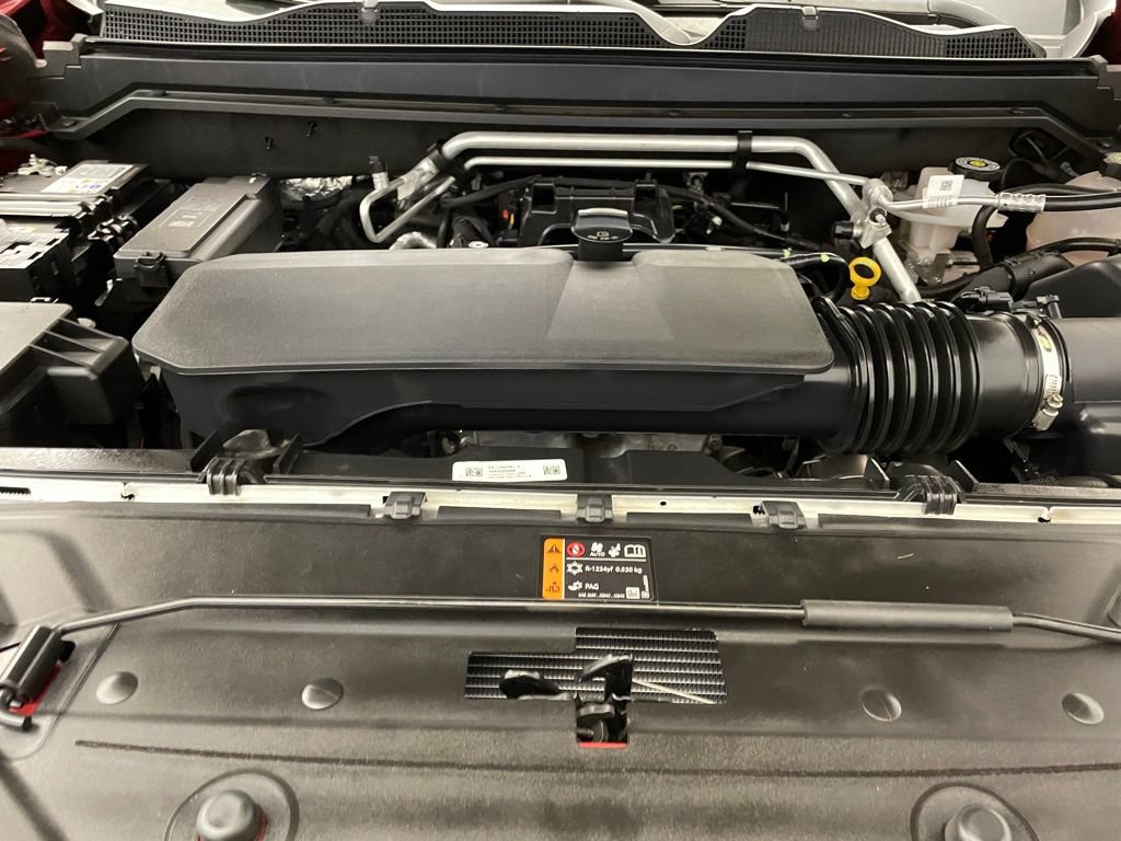 Used 2026 Chevrolet Colorado ZR2 w/ Technology Package AWD/4WD image 34