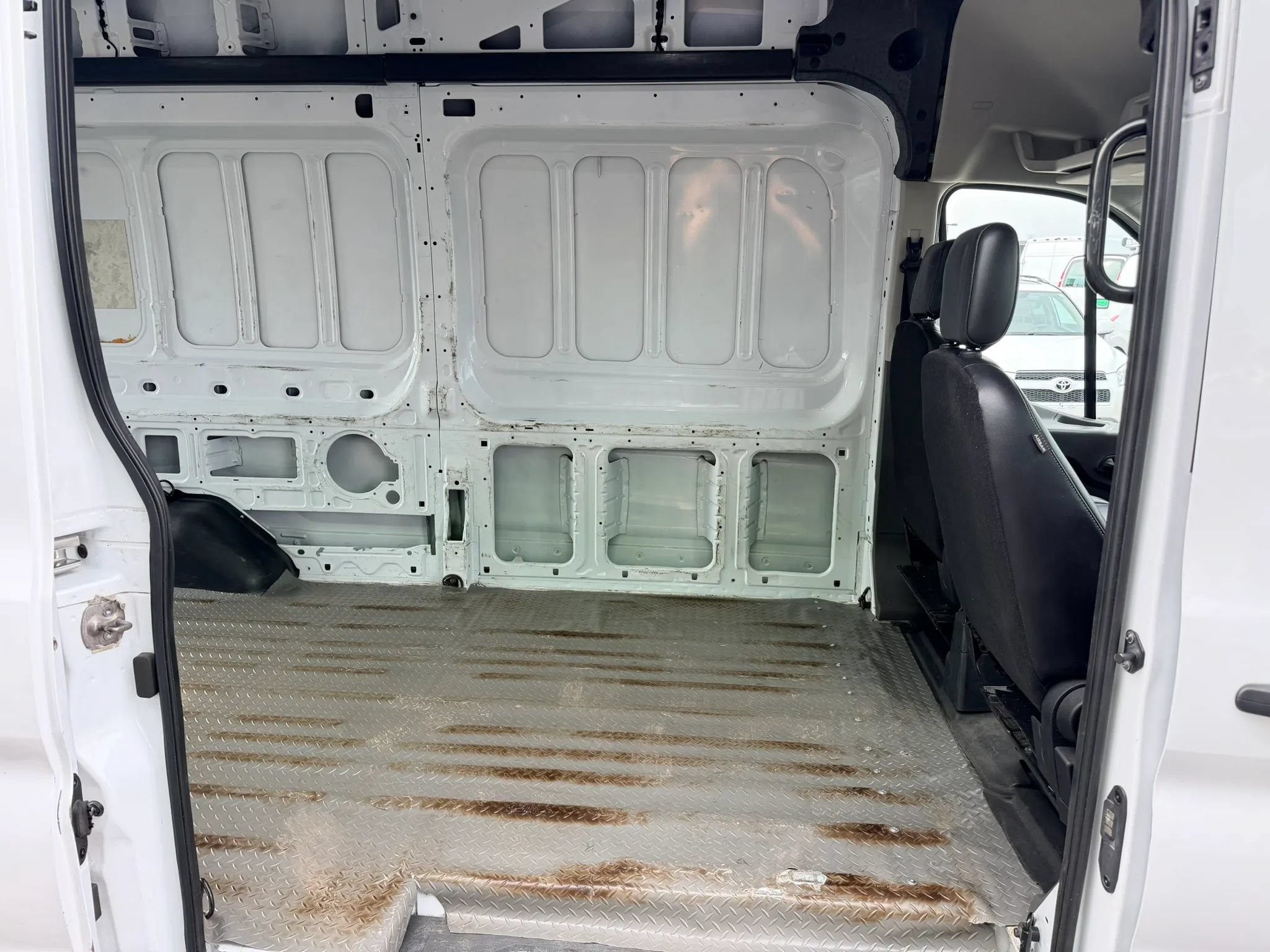 Used 2020 Ford Transit 250 148 High Roof Extended RWD image 11