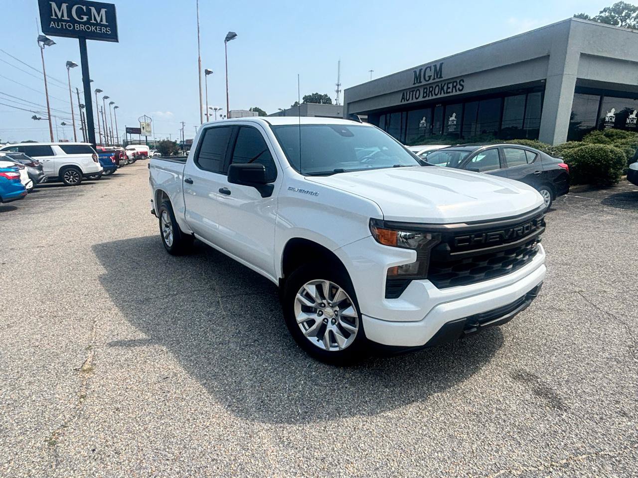 Used 2022 Chevrolet Silverado 1500 Custom RWD image 28