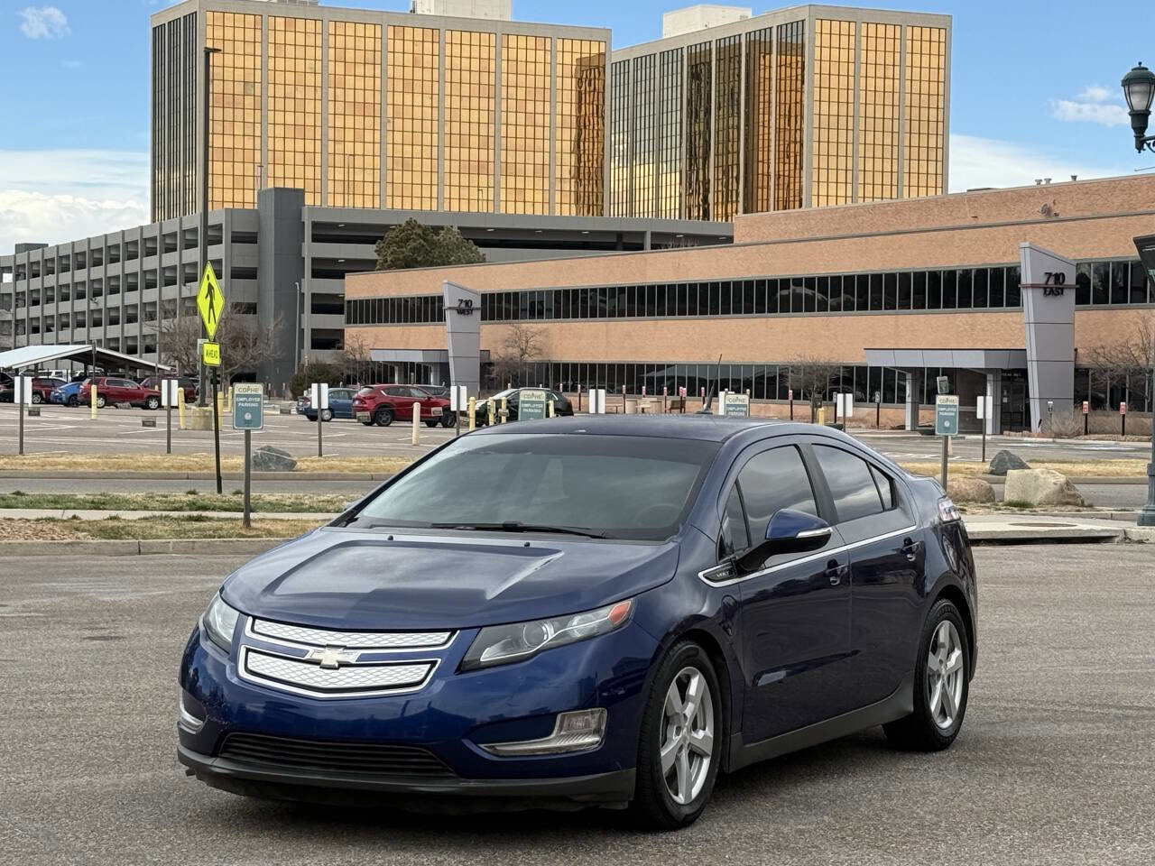 Used 2013 Chevrolet Volt image 1