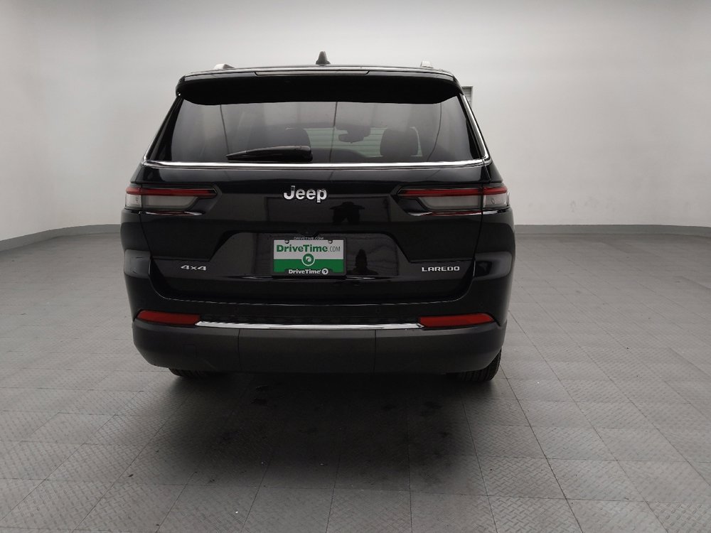Used 2023 Jeep Grand Cherokee L Laredo image 7