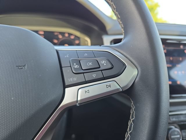 Used 2023 Volkswagen Atlas SE w/ Panoramic Sunroof Package FWD image 18