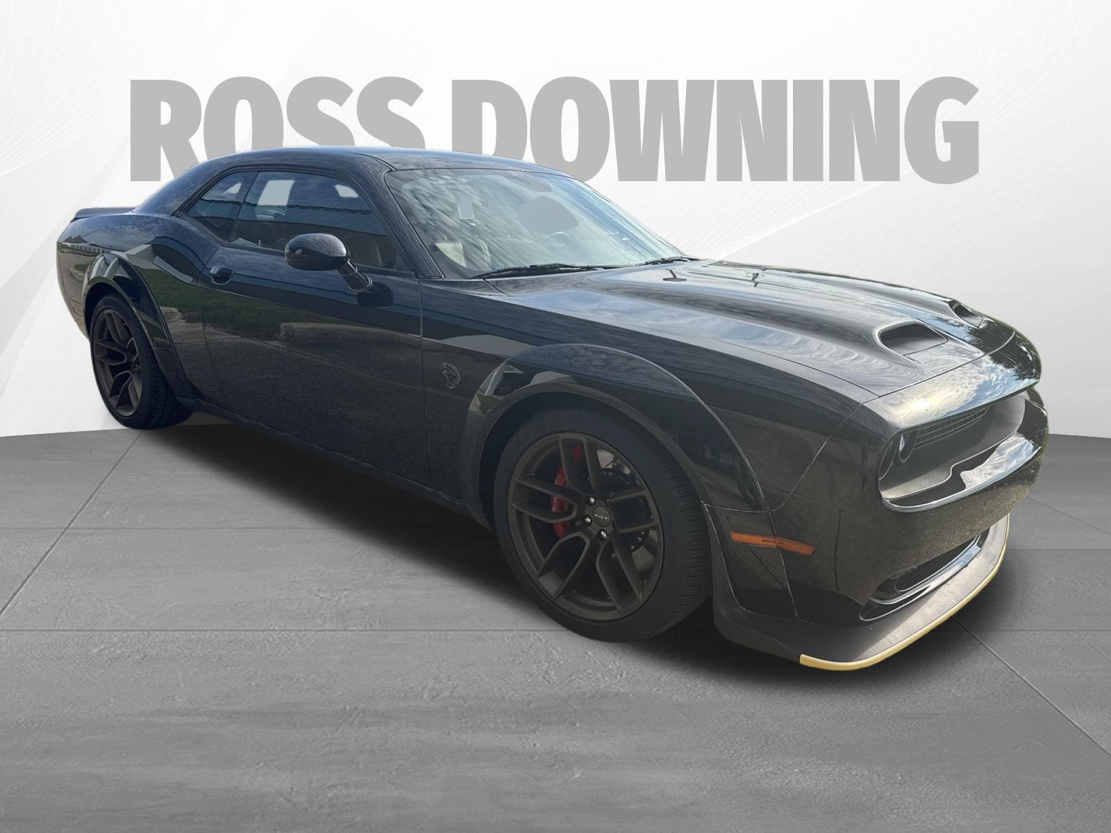 Used 2023 Dodge Challenger SRT Hellcat RWD image 3