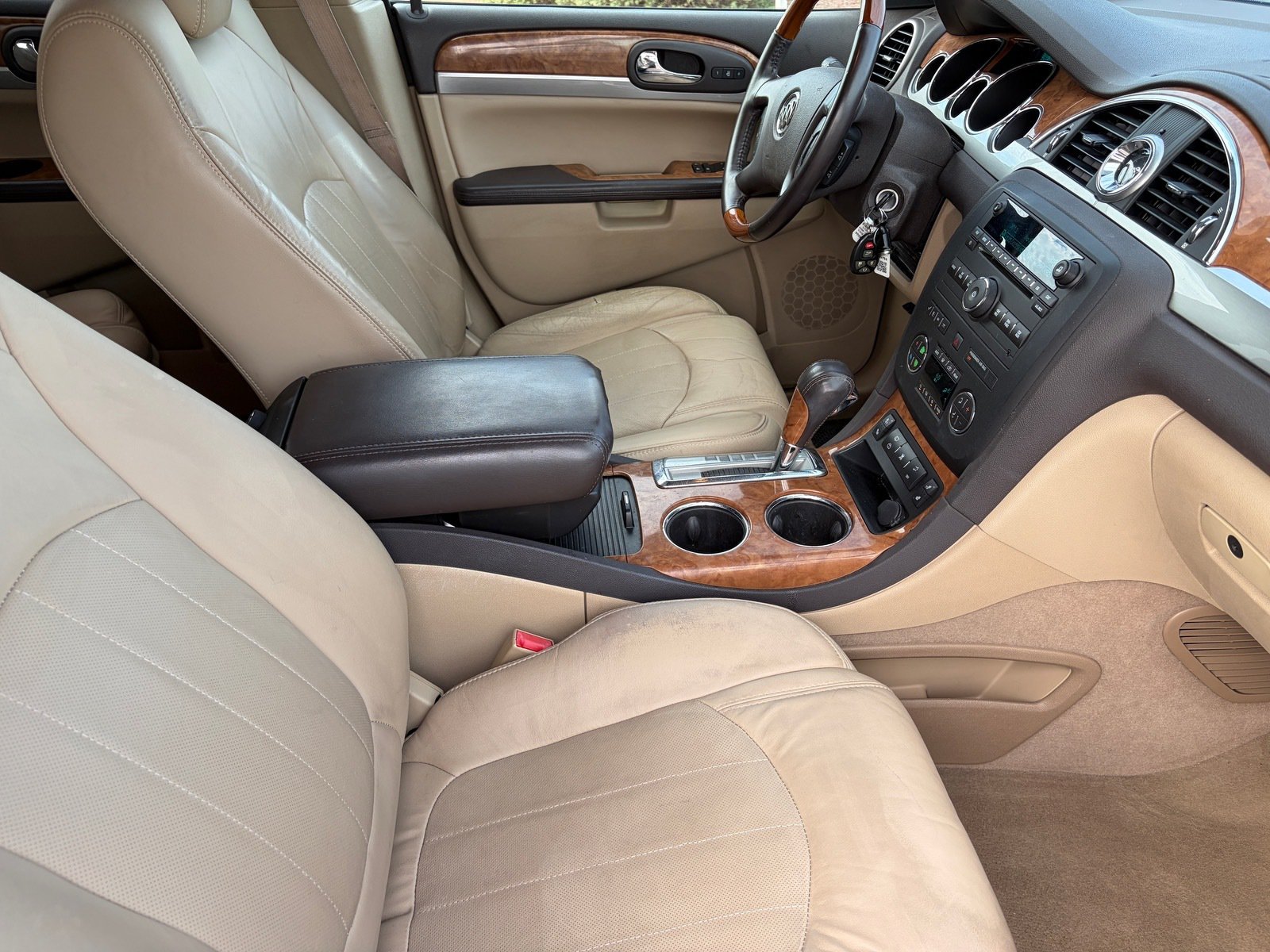 Used 2011 Buick Enclave CXL FWD image 11