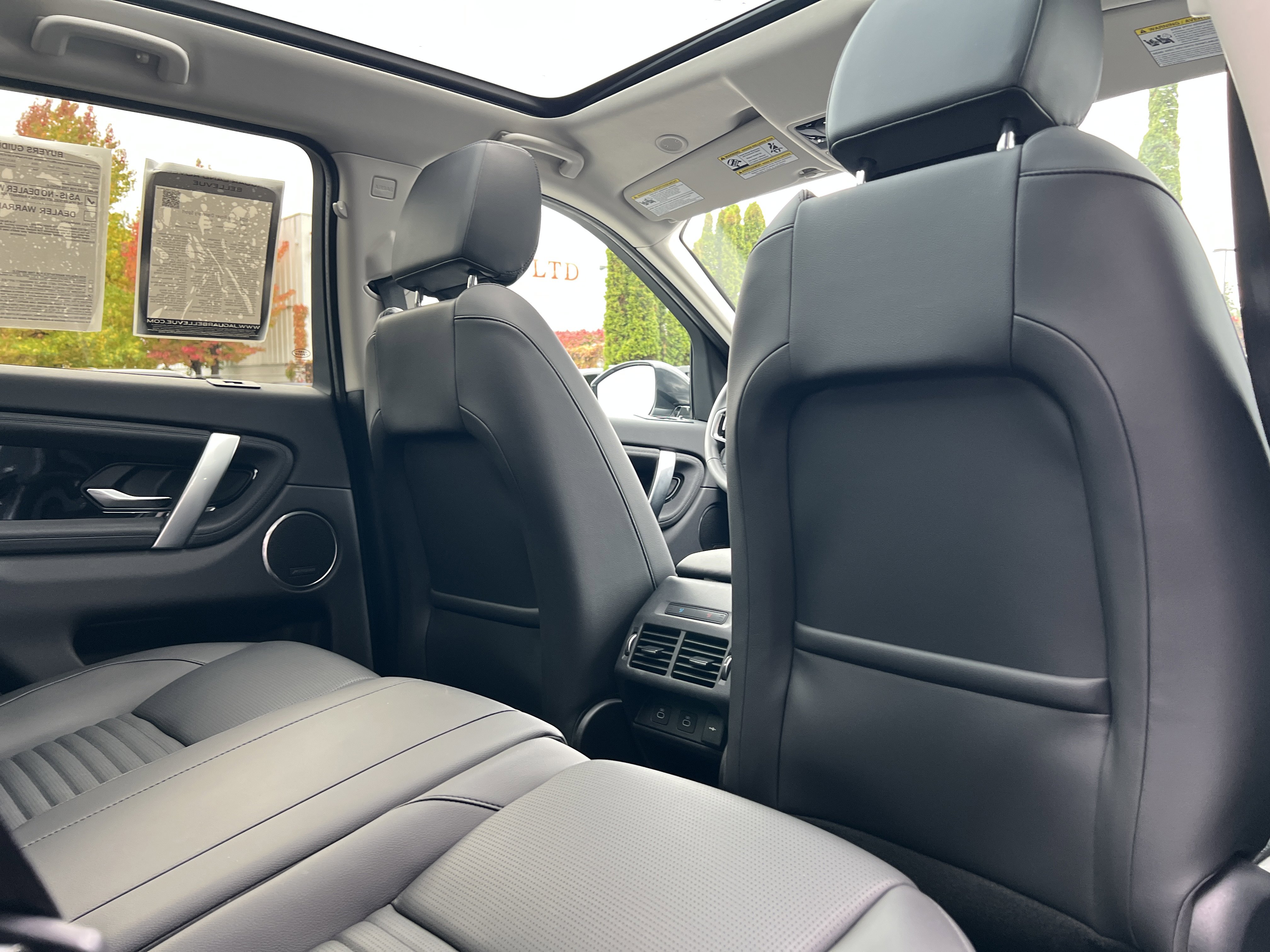 Certified 2024 Land Rover Discovery Sport S image 14