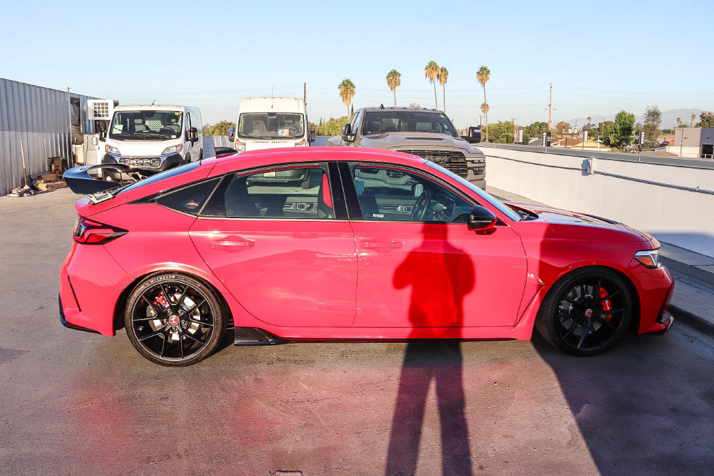 Used 2025 Honda Civic Type R image 13