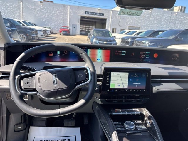 New 2026 Lincoln Nautilus Reserve w/ Jet Appearance Package AWD/4WD image 13