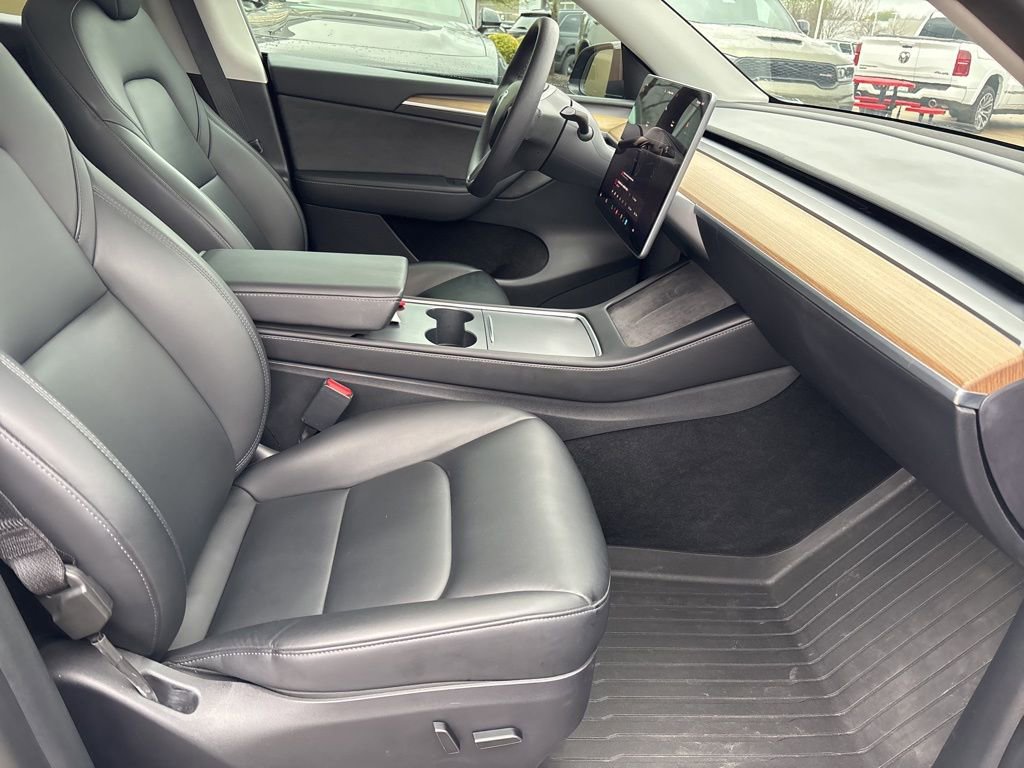 Used 2023 Tesla Model Y Long Range image 51