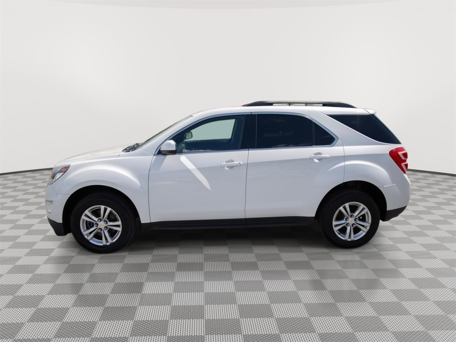 Used 2016 Chevrolet Equinox LT w/ Convenience Package FWD image 8