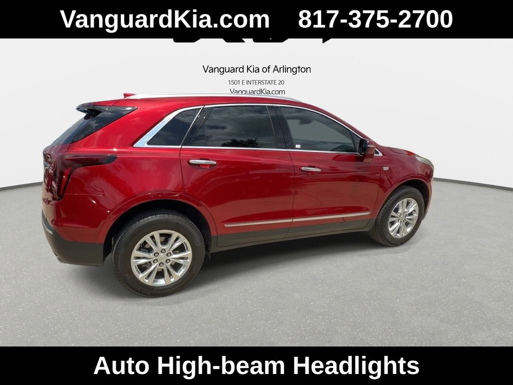 Used 2024 Cadillac XT5 Luxury w/ LPO, Floor Liner Package FWD image 9
