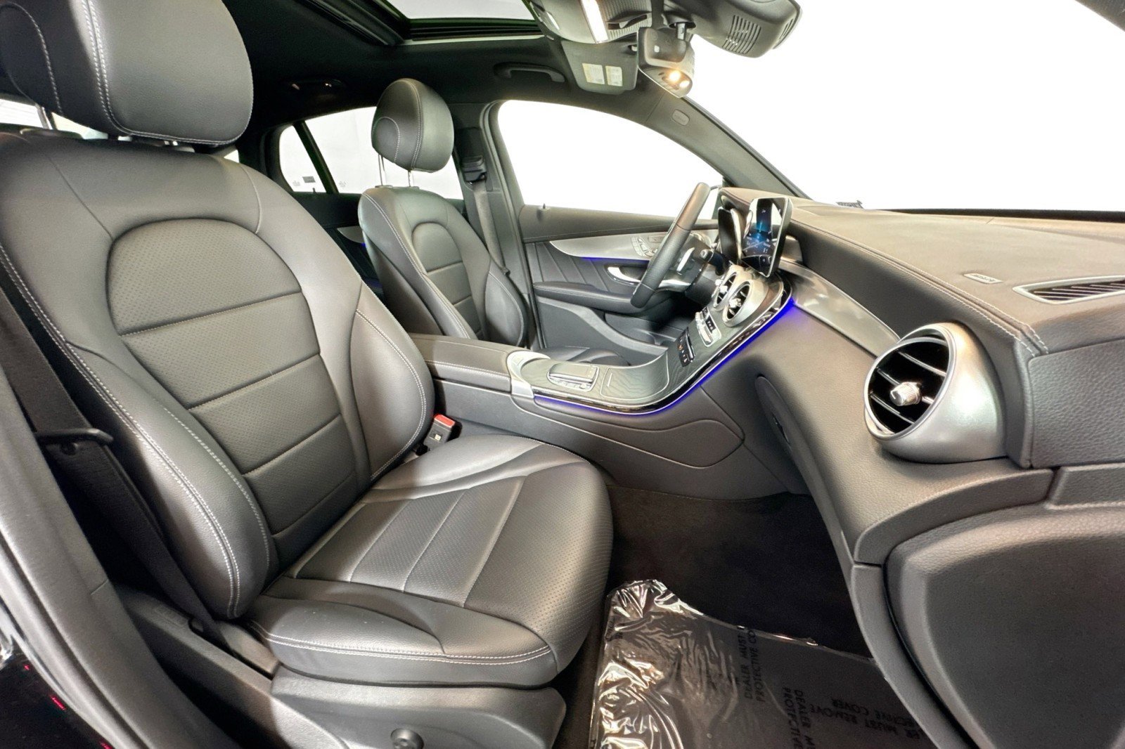 Certified 2023 Mercedes-Benz GLC 300 4MATIC Coupe image 27