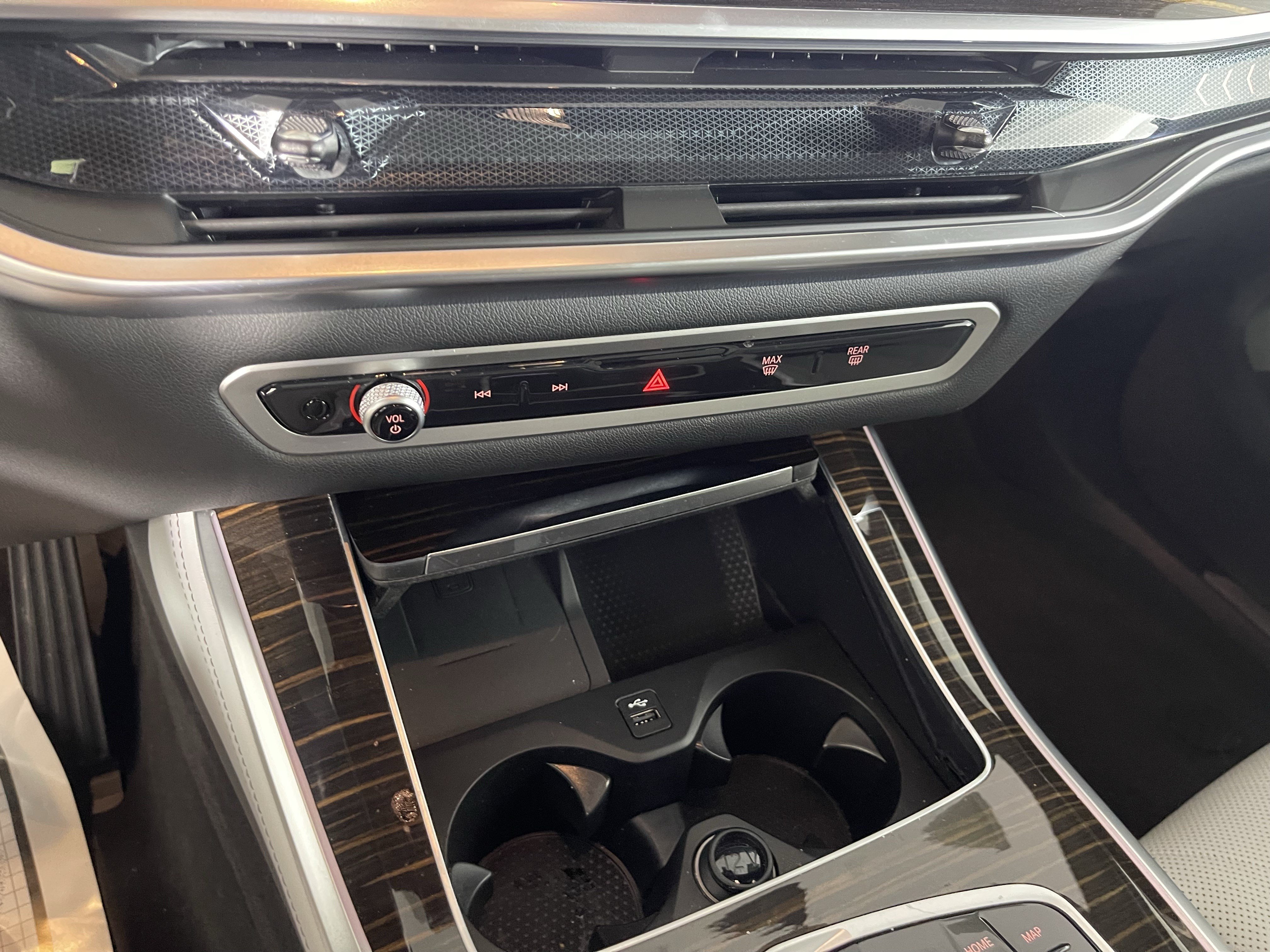 Certified 2026 BMW X5 xDrive40i AWD/4WD image 14
