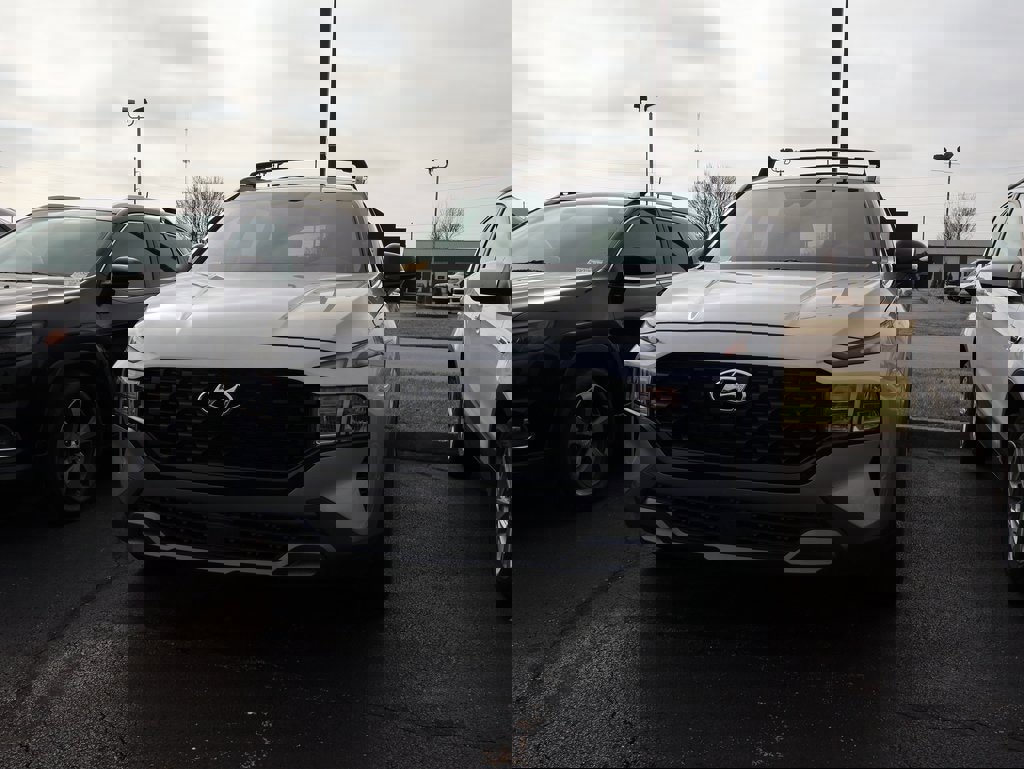 Used 2023 Hyundai Santa Fe XRT w/ Cargo Package image 11