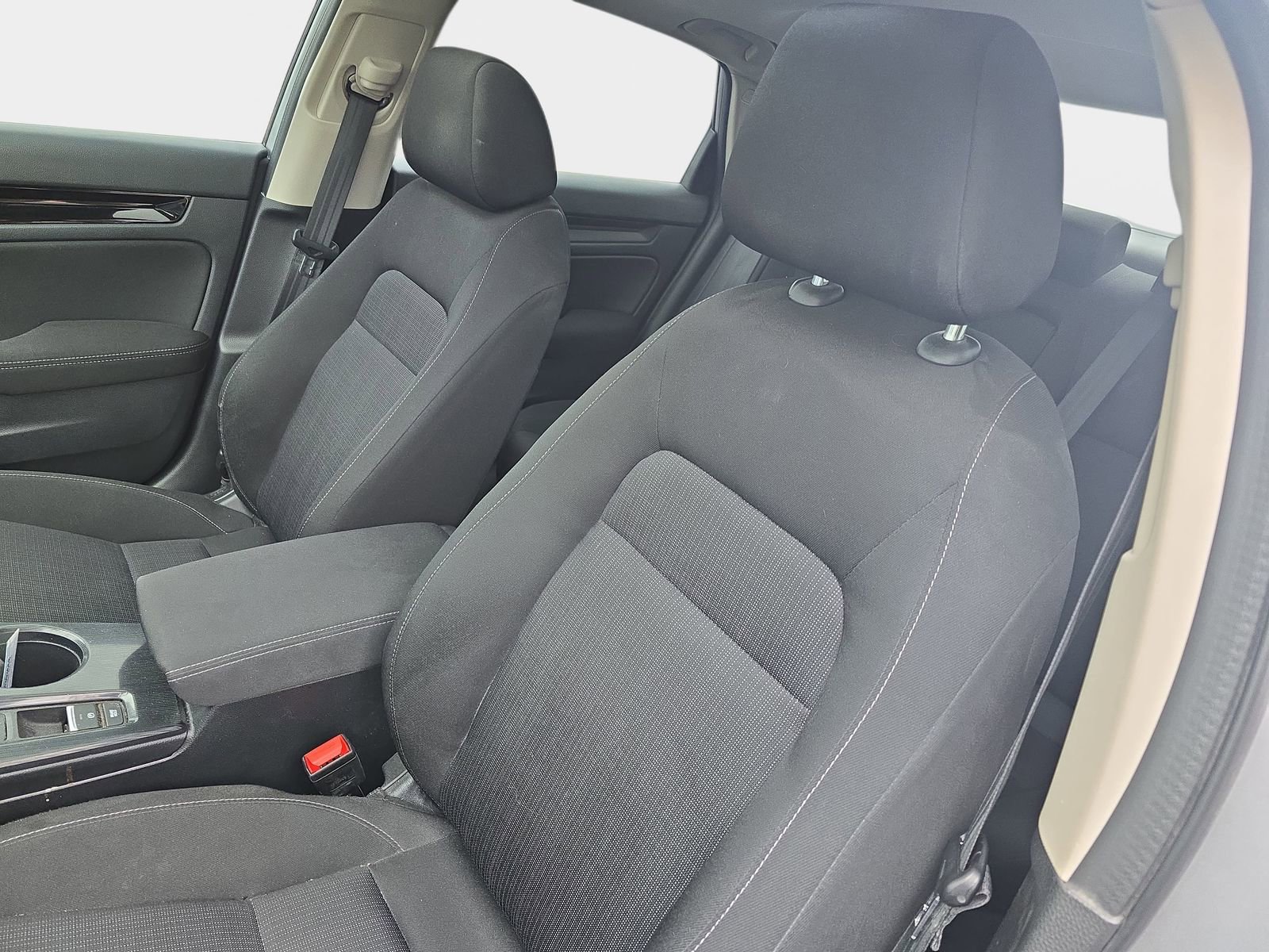 Used 2023 Honda Civic EX image 10