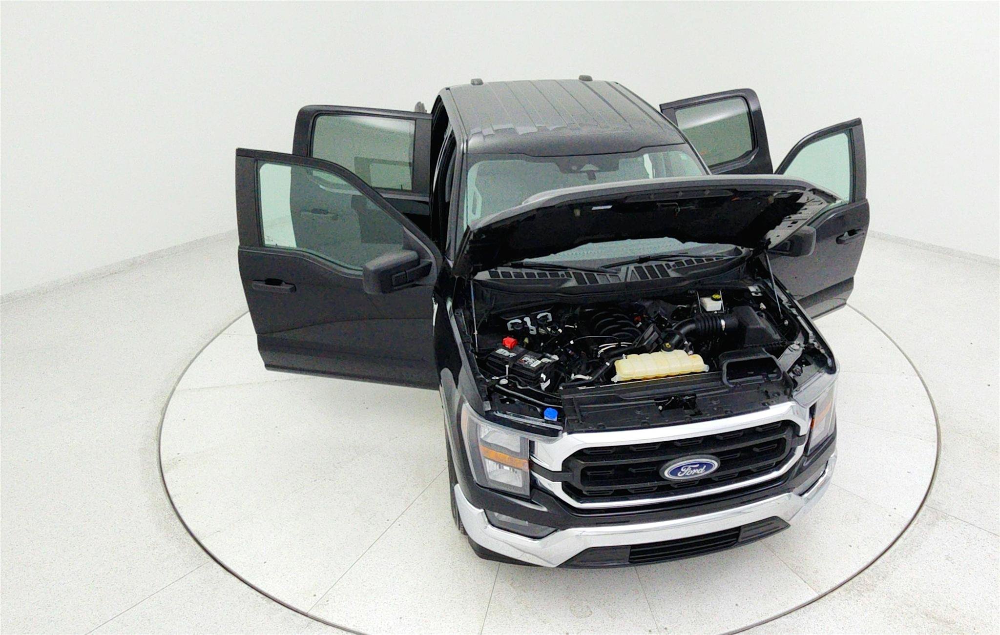 Used 2023 Ford F150 XLT RWD image 12