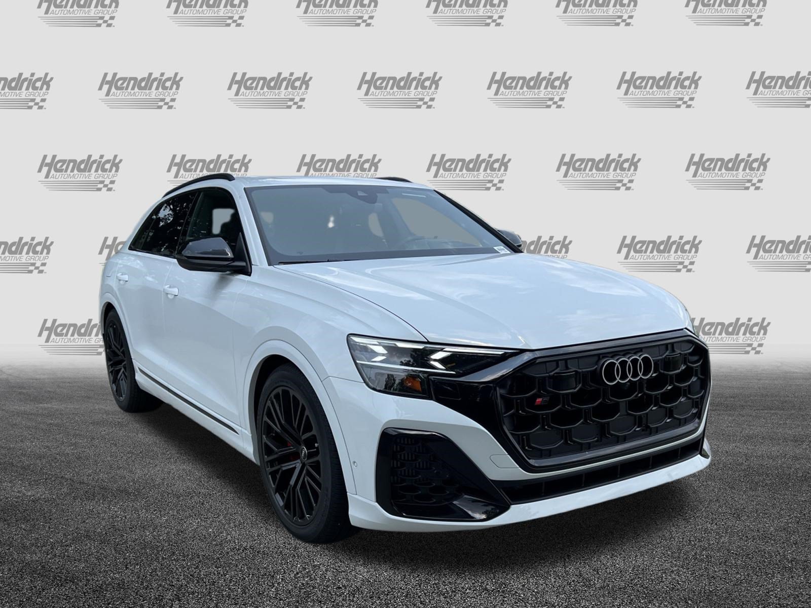 New 2026 Audi SQ8 Prestige AWD/4WD image 2