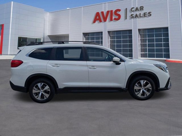 Used 2025 Subaru Ascent Premium AWD/4WD image 5