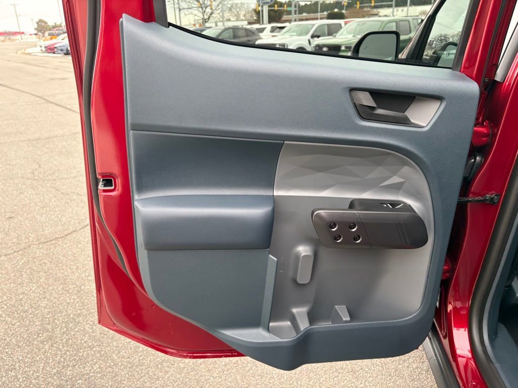 New 2026 Ford Maverick Lariat w/ Black Appearance Package image 17