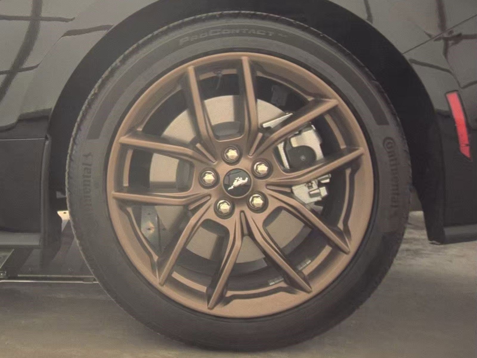 Used 2024 Ford Mustang GT Premium image 13