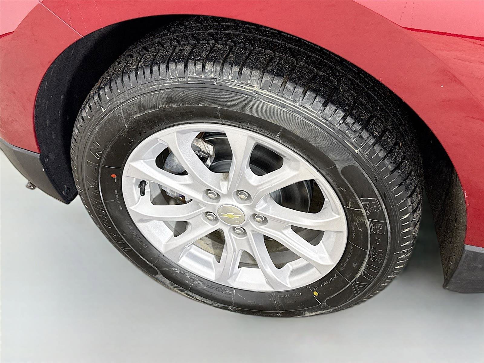 Used 2018 Chevrolet Equinox LT w/ Sun & Infotainment Package image 32