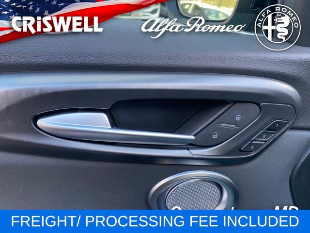 New 2025 Alfa Romeo Tonale w/ Premium Package AWD/4WD image 18